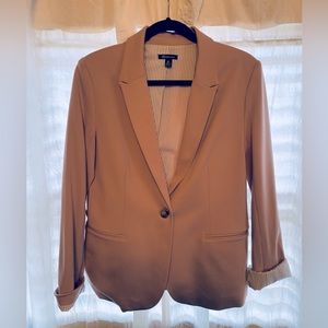Versona dusty pink blazer. Size M.
